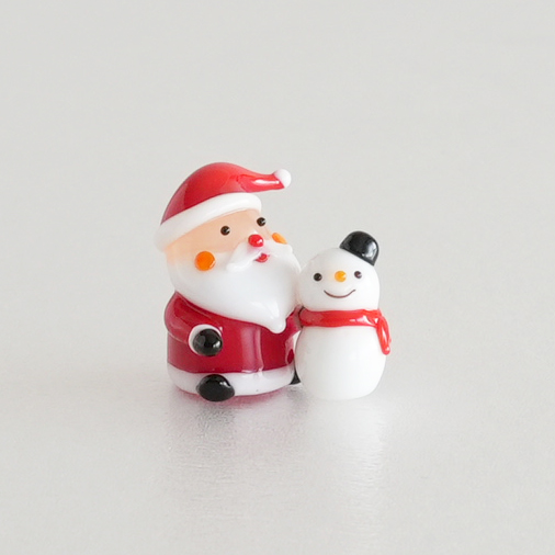 サンタクロースと雪だるま　スノーマンガラス細工　ミニチュア　
